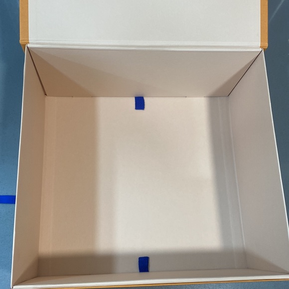 Louis Vuitton Box - Picture 7 of 10